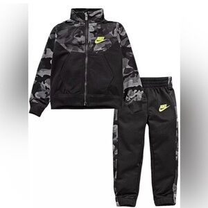 Nike Toddler Boys Therma Dri-FIT 2-Piece Tracksuit Set Size 6 NWT